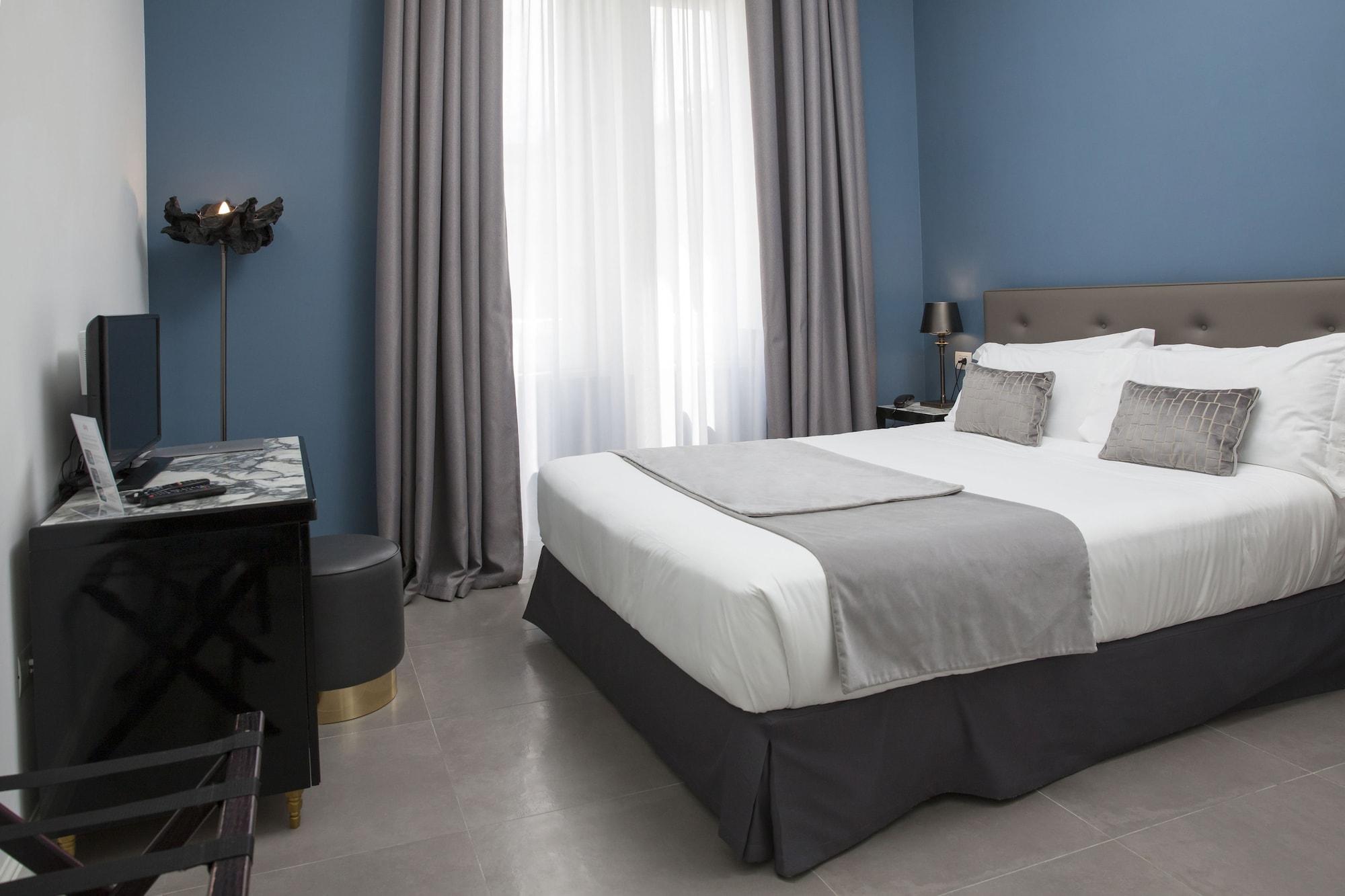 Boutique Metro 900 4* Napels