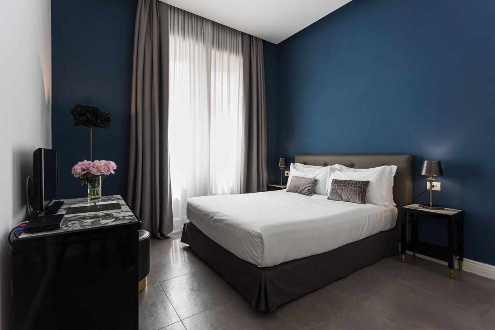 Boutique Metro 900 Hotel